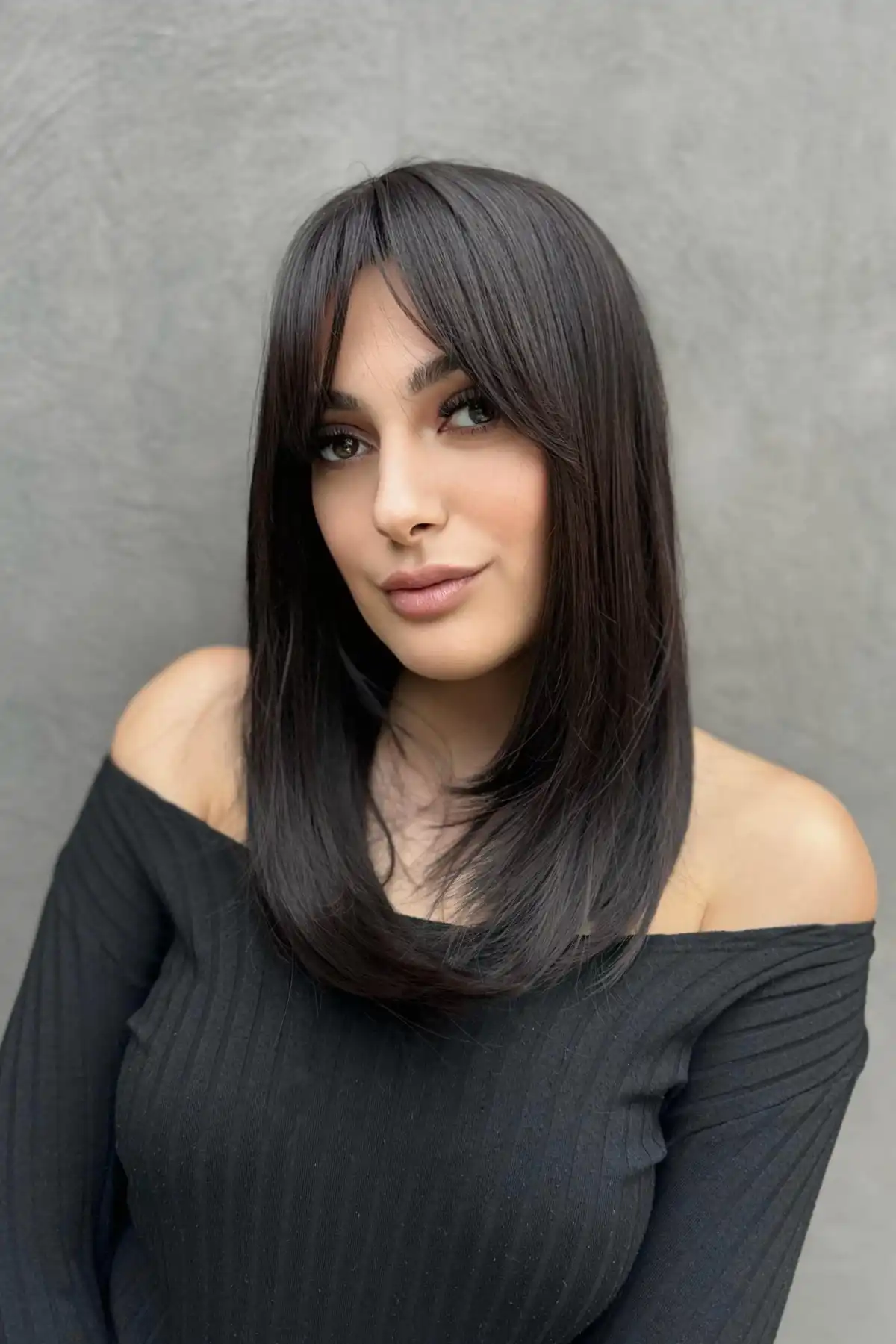 Kahve Renk Kahkül Detaylı Katlı Kesimli Peruk