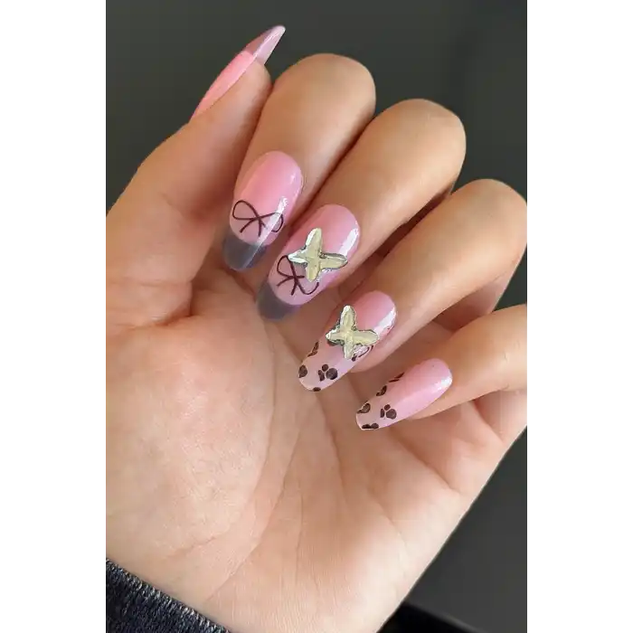 10lu Pembe Renk Taş Detaylı Takma Tırnak Set (Yapıştırıcılı)