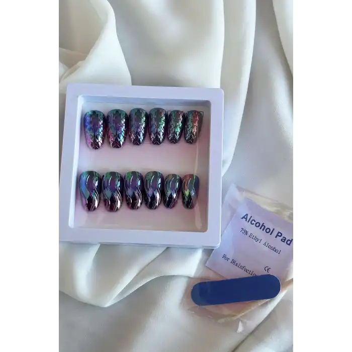 12li Mor Renk Karışık Figürlü Jel Görünümlü Takma Tırnak Set (Yapıştırıcılı)