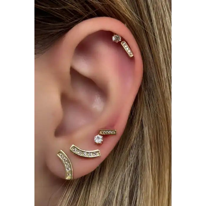 6lı Altın Renk Taş Detaylı Küpe Set