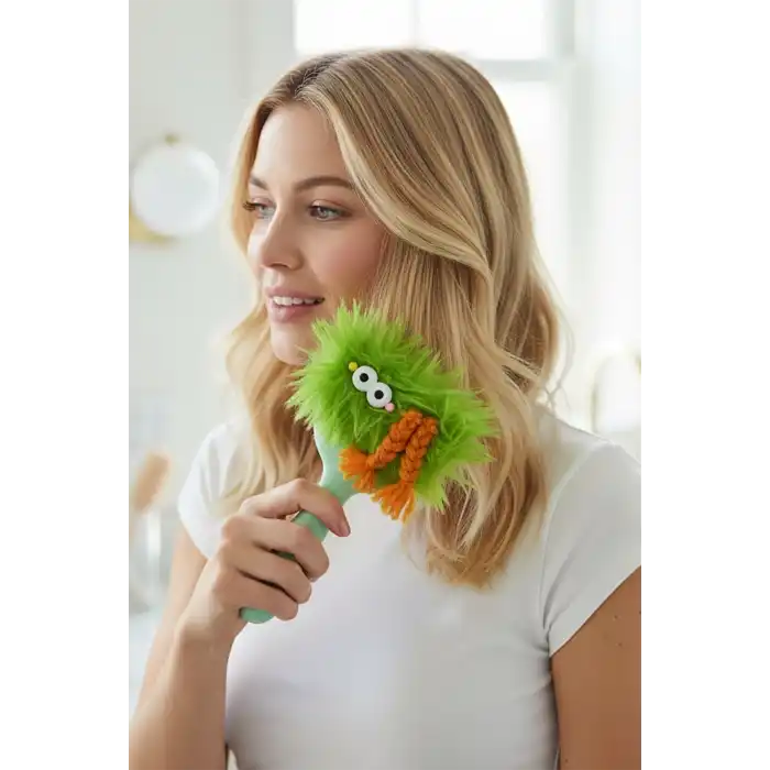 Yeşil Renk Canavar Figürlü Charm Takılabilir Saç Fırçası/Tarak