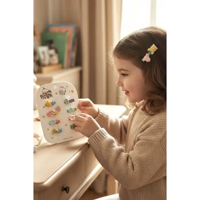 8li Karışık Renk Hayvan Figürlü Çocuk Mini Yan Toka Set