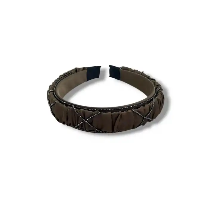 Açık Kahve Renk Taş Detaylı Taç