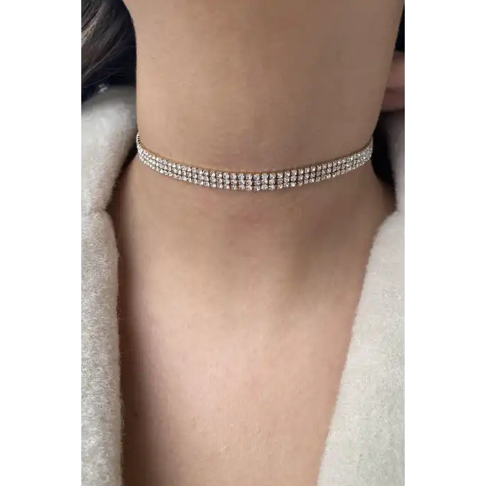 Altın Renk 3 Sıra Taş Detaylı Choker Kolye