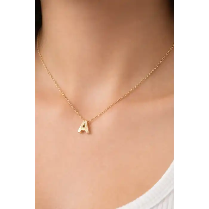 Altın Renk A Harf Çelik Kolye
