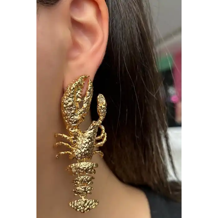 Altın Renk Akrep Figürlü Tasarım Küpe (Çift)