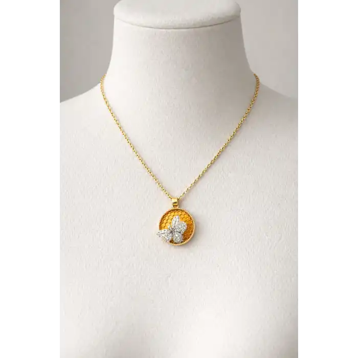 Altın Renk Arı Figürlü Çelik Kolye