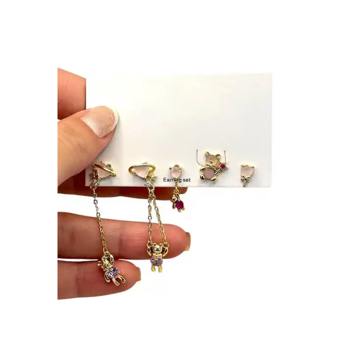 Altın Renk Ayıcık Figürlü Taş Detaylı 5li Küpe Set