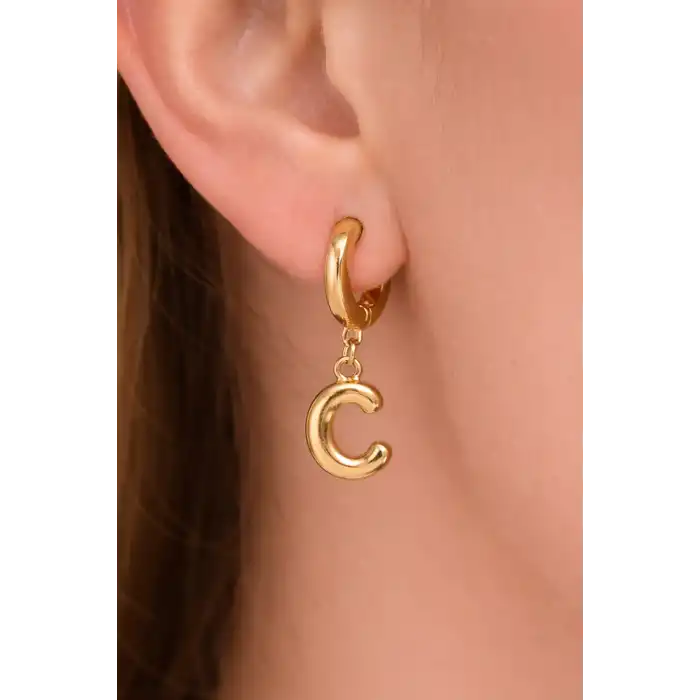 Altın Renk C Harf Çelik Küpe (Çift)