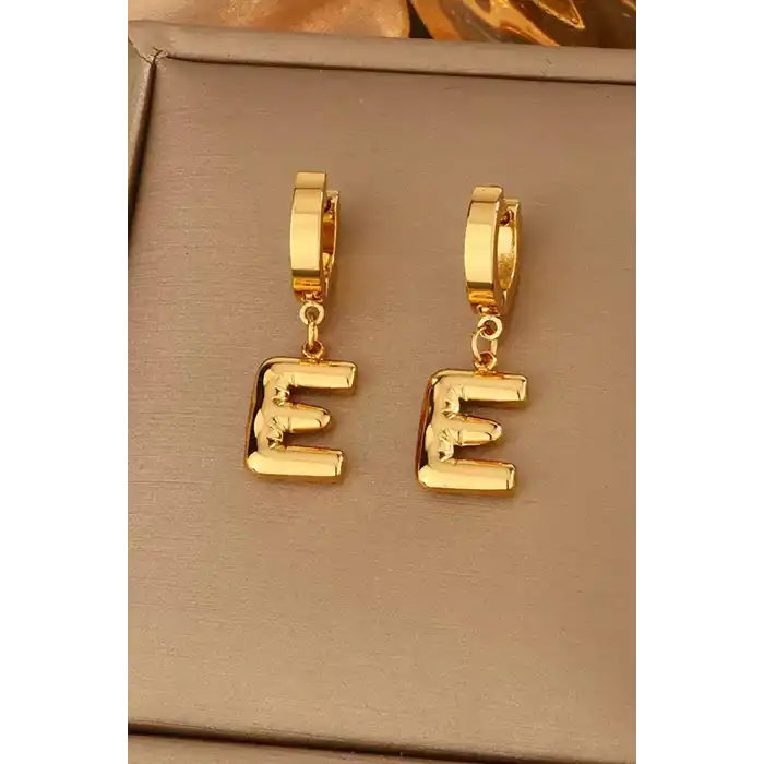 Altın Renk E Harf Çelik Küpe (Çift)