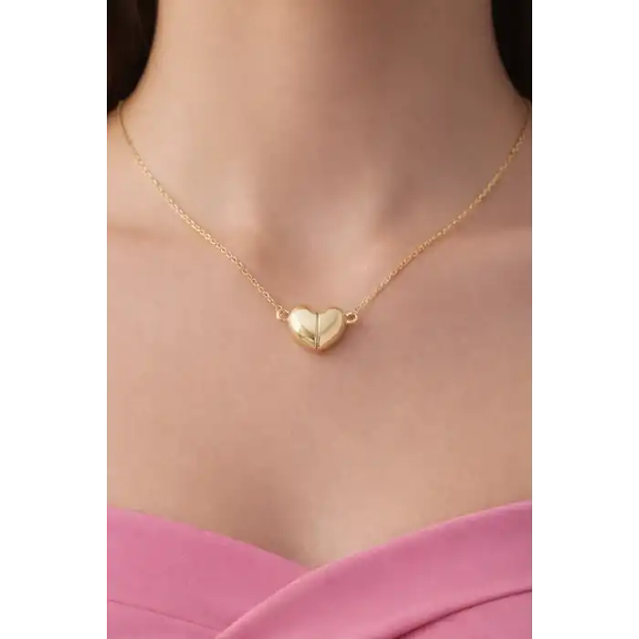 Altın Renk İkiye Ayrılan Mıknatıslı Kalp Figürlü Çelik Kolye