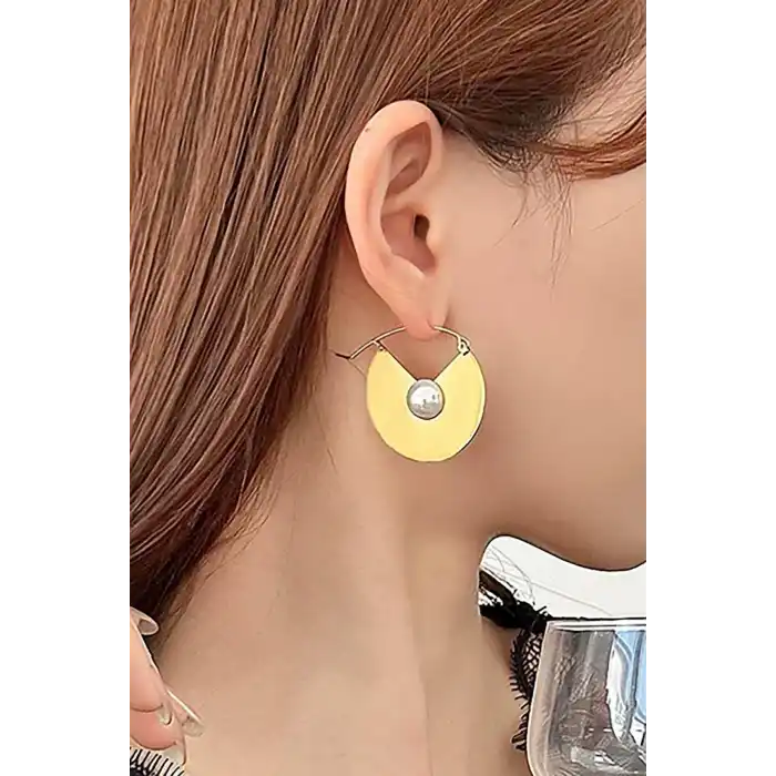 Altın Renk İnci Detaylı Çelik Küpe (Çift)