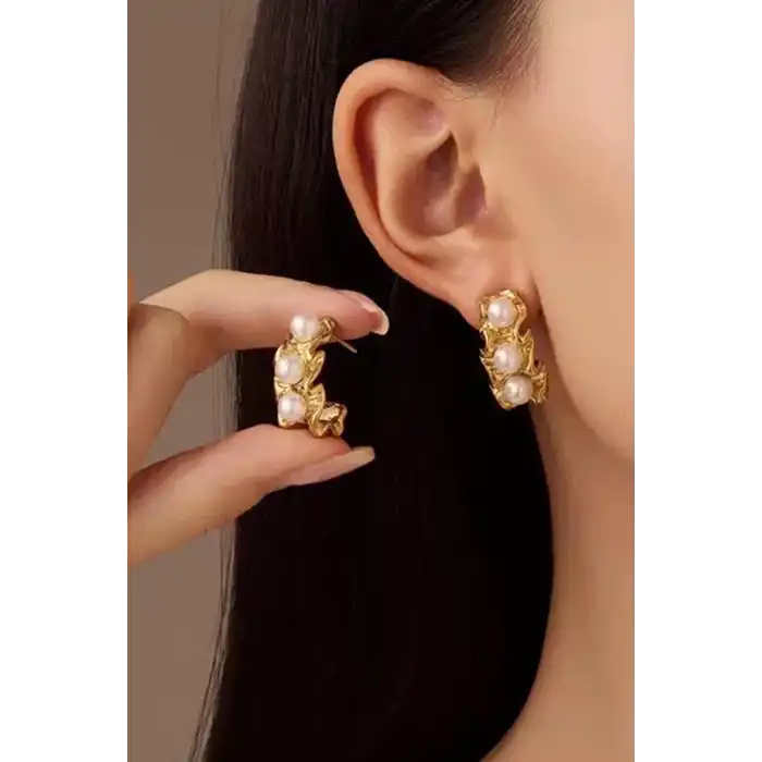 Altın Renk İnci Detaylı Küpe (Çift)