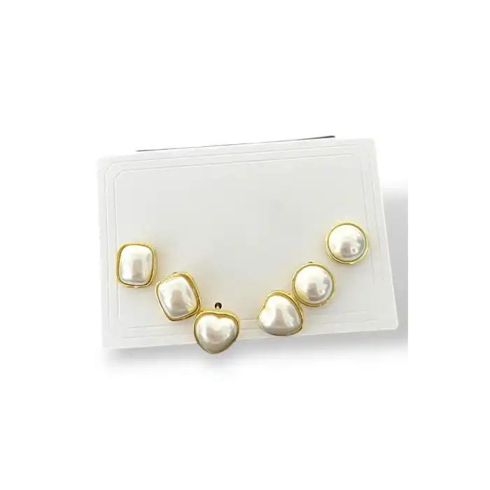 Altın Renk Kalp Figürlü İnci Detaylı 6lı Küpe Set