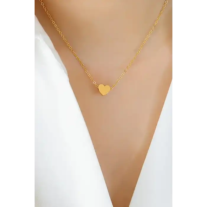 Altın Renk Kalp Figürlü Kolye