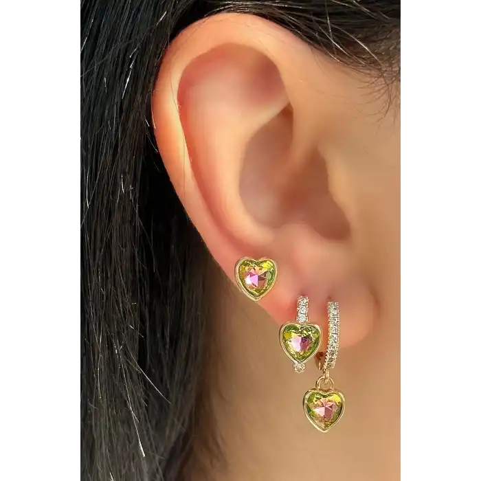 Altın Renk Kalp Figürlü Taş Detaylı 3lü YSX Küpe Set