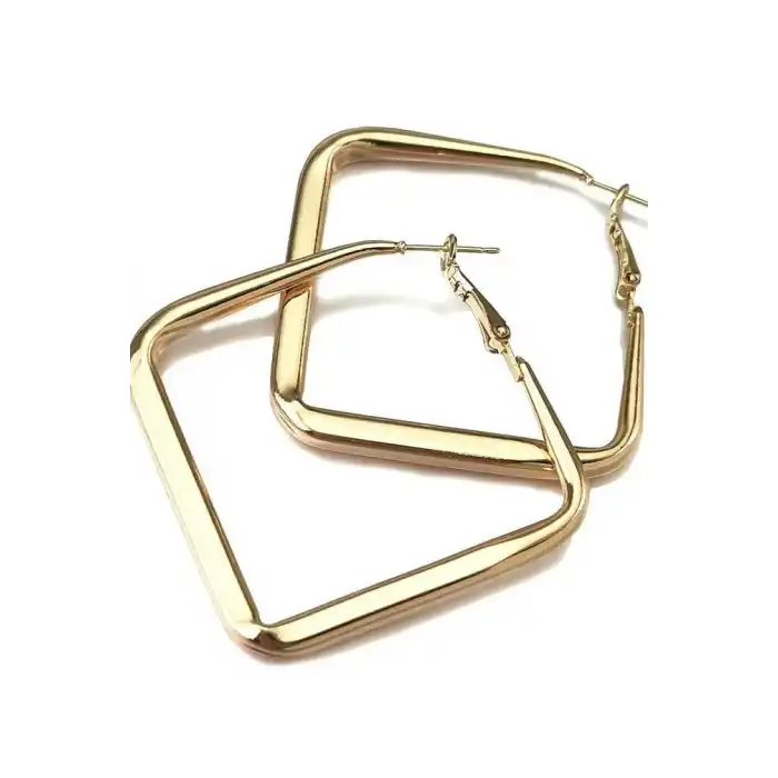 Altın Renk Kare Küpe (Çift)