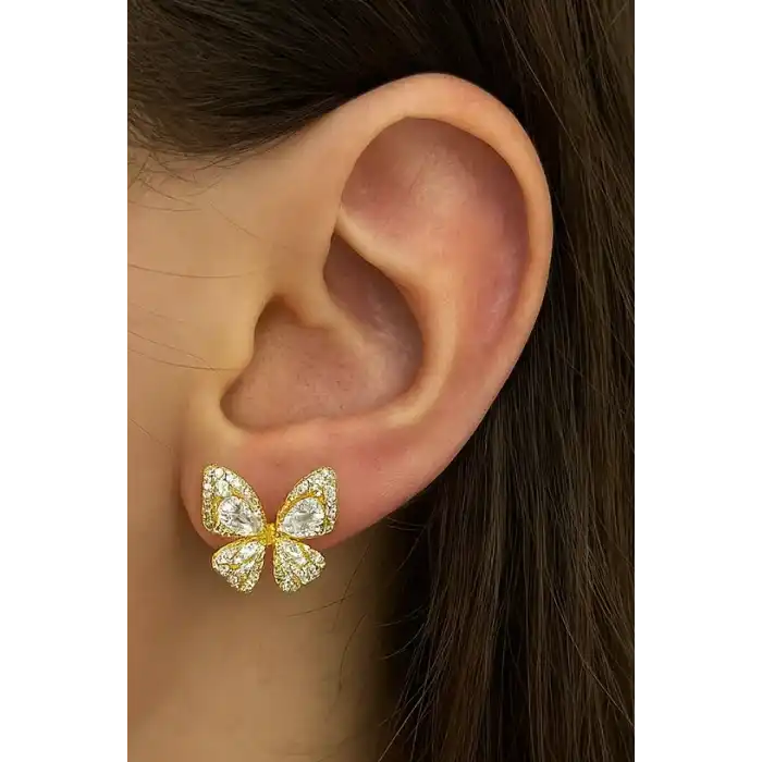 Altın Renk Kelebek Figürlü Taş Detaylı Küpe (Çift)