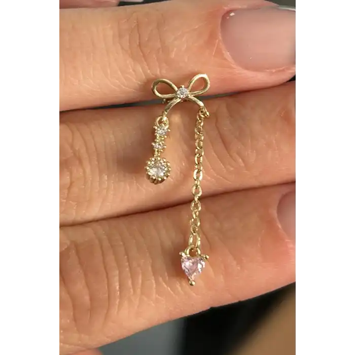 Altın Renk Kurdele Figürlü Taş Detaylı Cerrahi Çelik Tragus/Kıkırdak Küpe/Piercing (Tek)