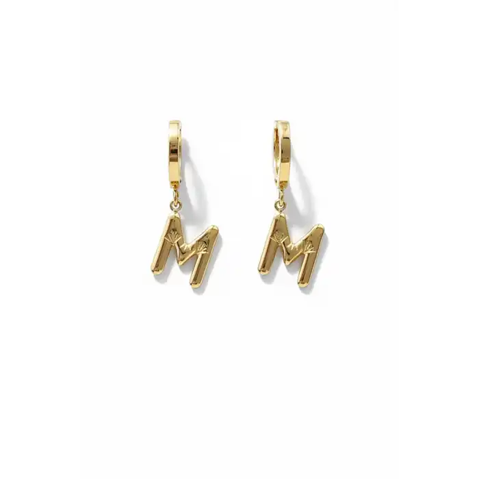 Altın Renk M Harf Çelik Küpe (Çift)