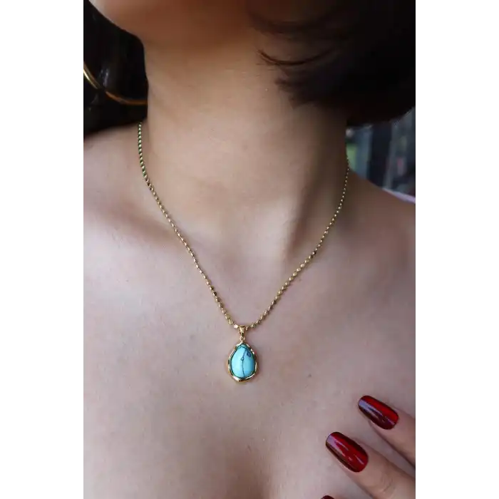 Altın Renk Mavi Taş Detaylı Ezme Pul Kolye