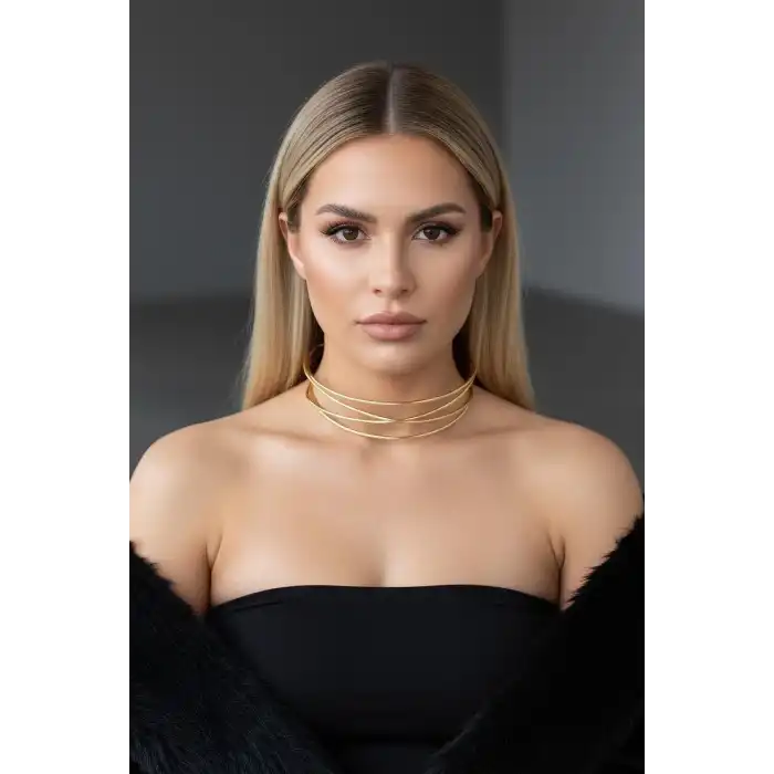 Altın Renk Metal Choker Kolye