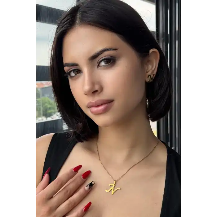 Altın Renk N Harf Figürlü Küpe Ve Kolye Set