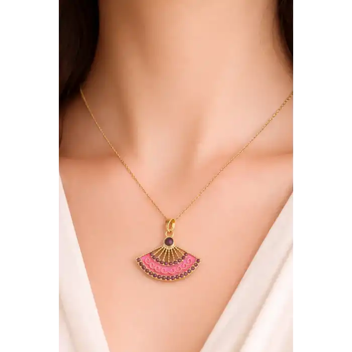 Altın Renk Pembe Yelpaze Figürlü Çelik Kolye