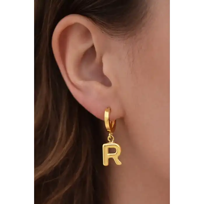 Altın Renk R Harf Çelik Küpe (Çift)