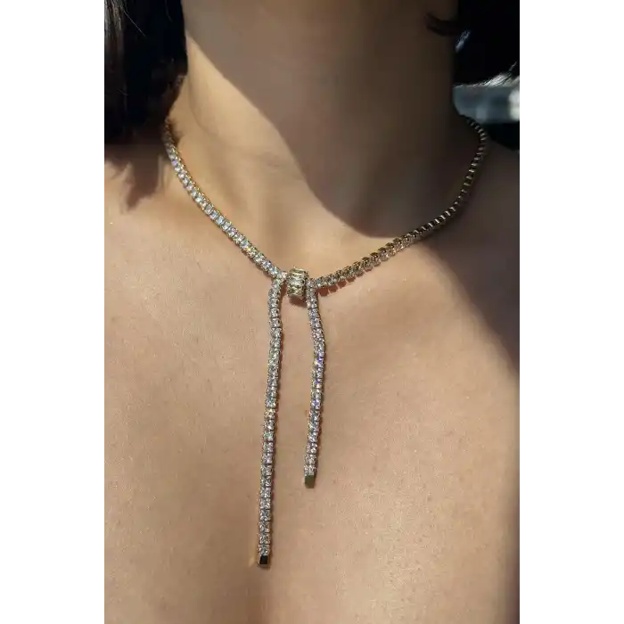 Altın Renk Taş Detayı Su Yolu Kolye