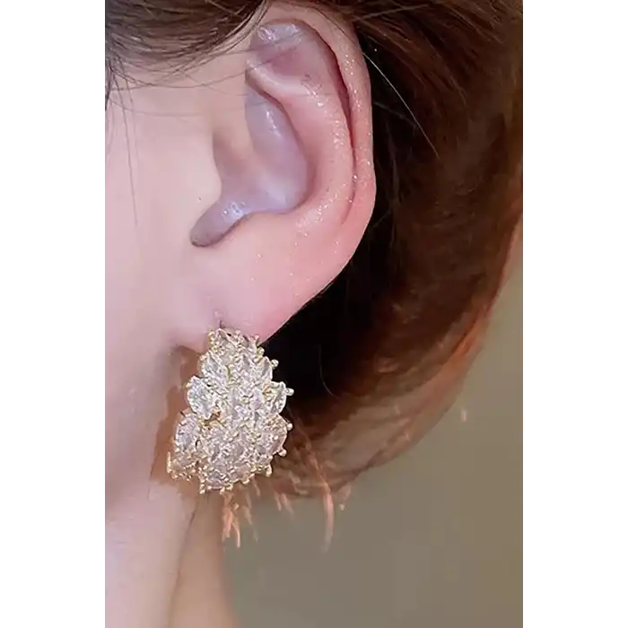 Altın Renk Taş Detaylı 14K Altın Kaplama Küpe (Çift)