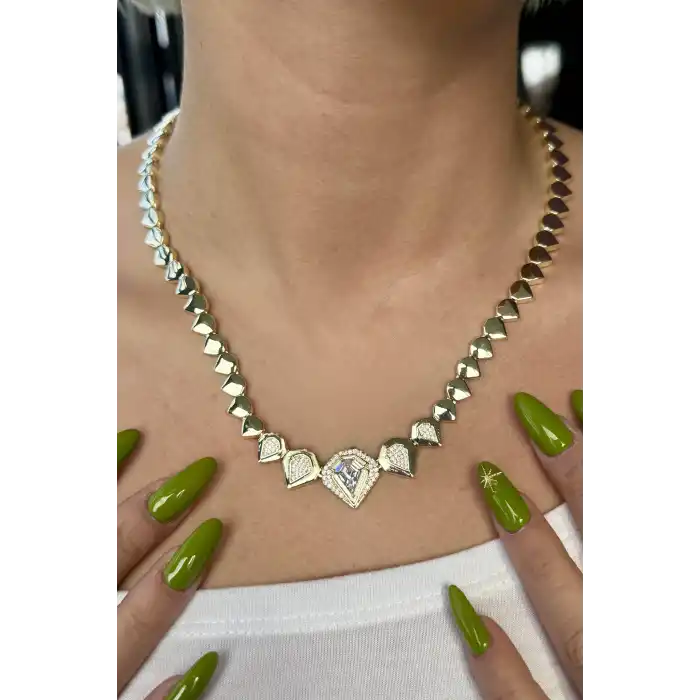 Altın Renk Taş Detaylı 14K Altın Kaplama VİP Kolye