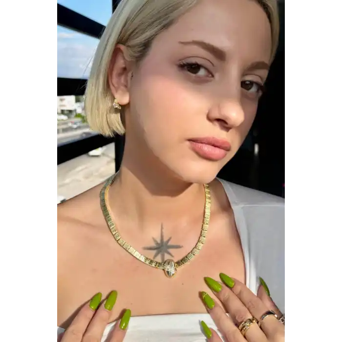 Altın Renk Taş Detaylı 14K Altın Kaplama VİP Kolye