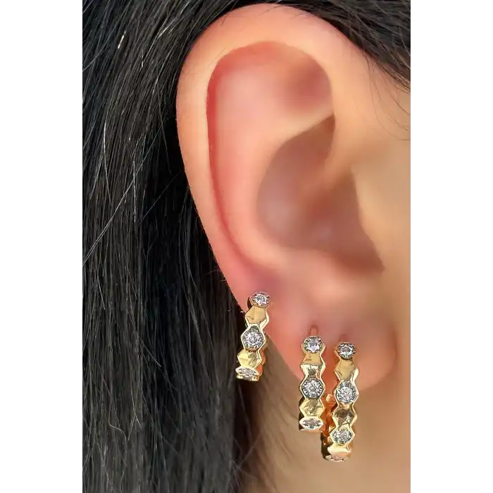 Altın Renk Taş Detaylı 3lü YSX Küpe Set