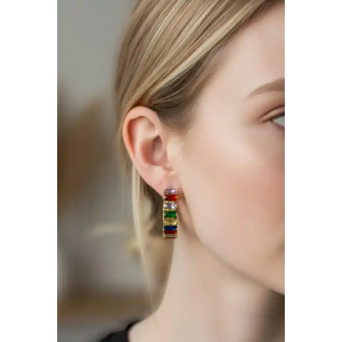 Altın Renk Taş Detaylı Çelik Küpe (Çift)