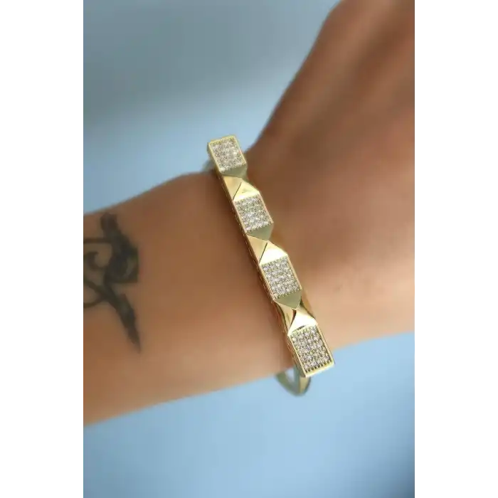 Altın Renk Taş Detaylı Çelik Xupıng VİP Kelepçe Bileklik