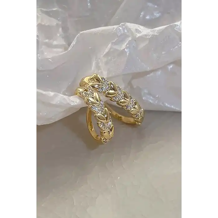 Altın Renk Taş Detaylı Ear Cuff (Tek)