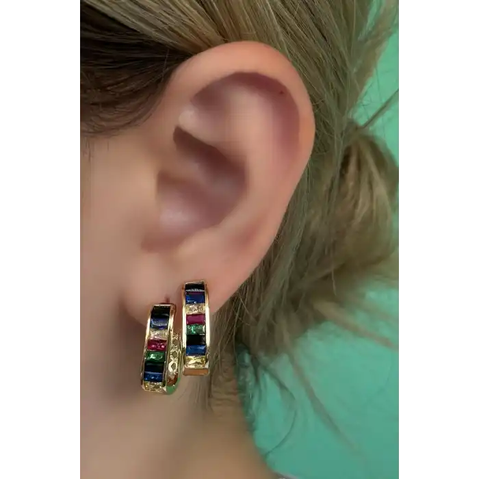 Altın Renk Taş Detaylı Kare Küpe (Çift)