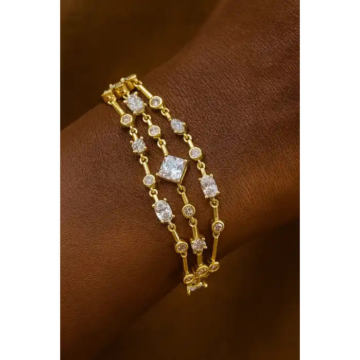 Altın Renk Taş Detaylı Tasarım Bileklik