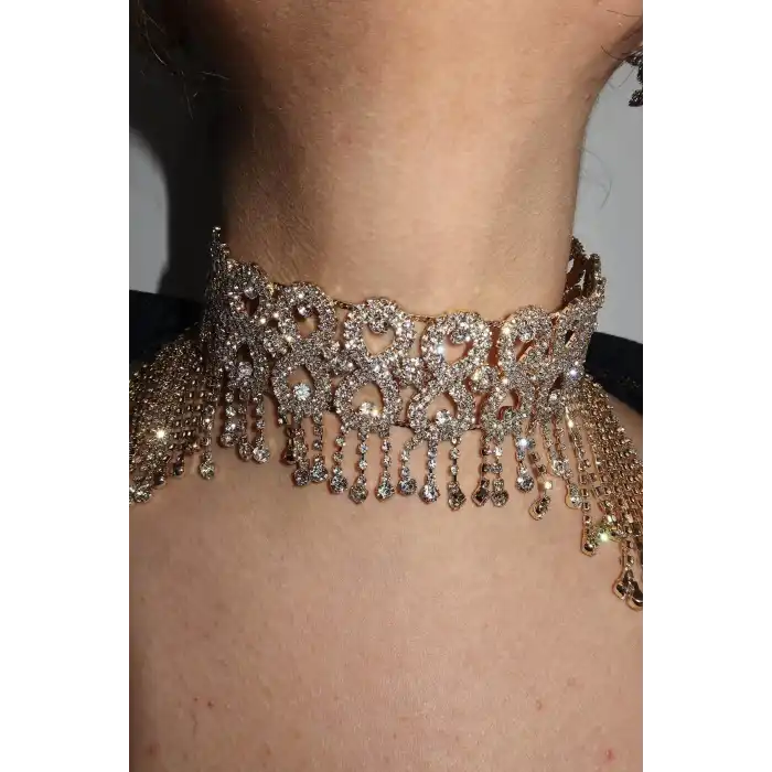 Altın Renk Taş Detaylı Tasarım Choker Kolye