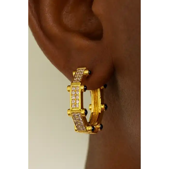 Altın Renk Taş Detaylı YSX Küpe (Çift)