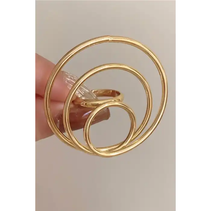 Altın Renk Tasarım Yüzük