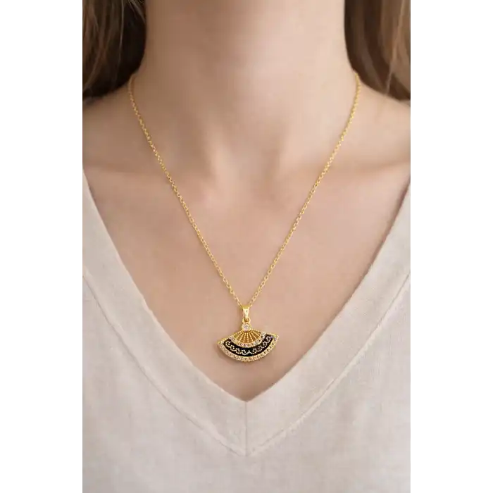 Altın Renk Yelpaze Figürlü Çelik Kolye