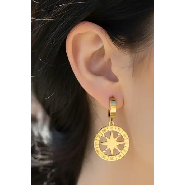 Altın Renk Yıldız Figürlü Çelik Küpe (Çift)