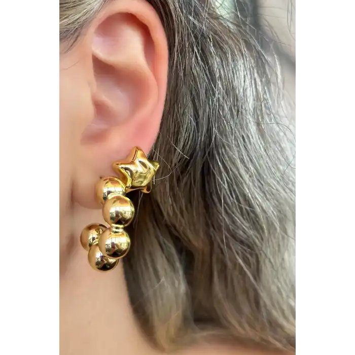 Altın Renk Yıldız Figürlü Küpe Set