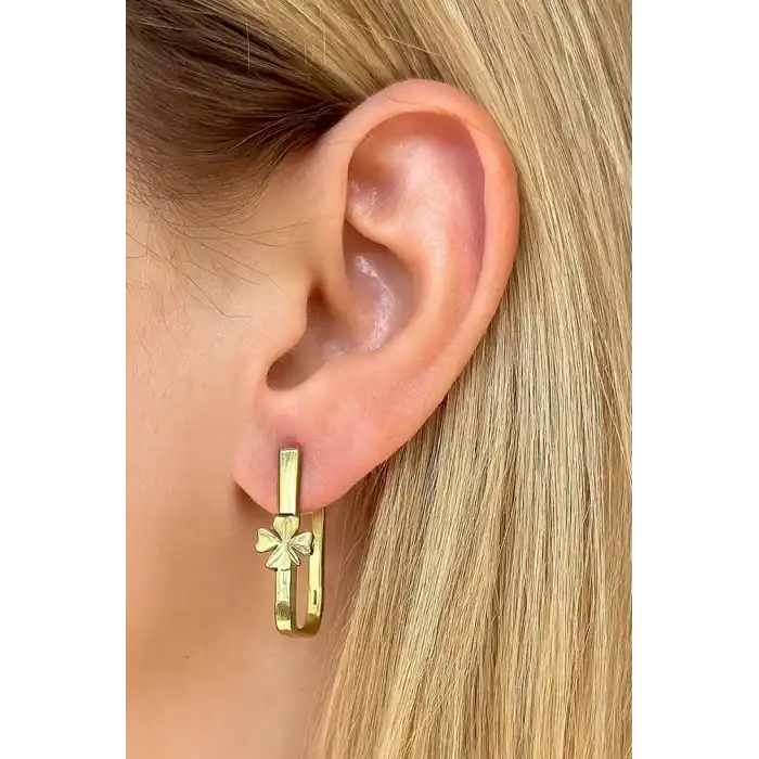 Altın Renk Yonca Figürlü Çelik Küpe (Çift)