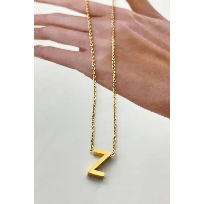 Altın Renk Z Harf Çelik Kolye