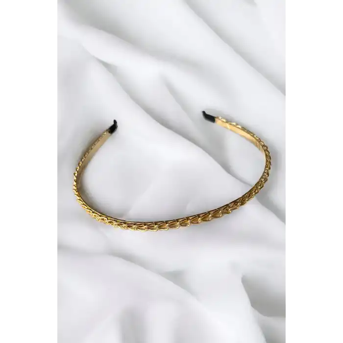 Altın Renk Zincir Detaylı Taç