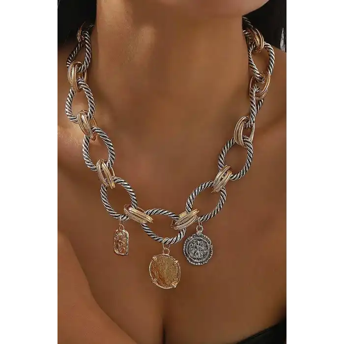 Altın Ve Gümüş Renk Karışık Figürlü Tasarım Kolye