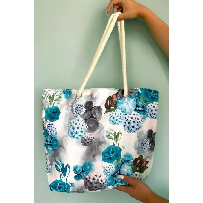 Beyaz Renk Çiçek Figürlü Plaj Çantası